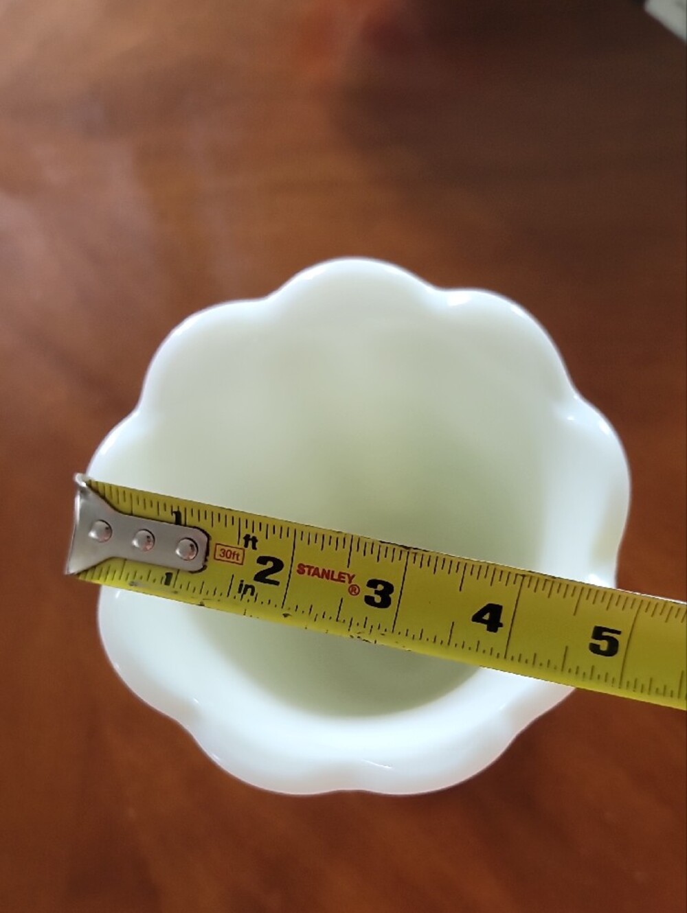 Westmoreland Paneled Grape Pattern Milk Glass Footed Vase Crimped Rim 11.5 Inch - Picture 13 of 13